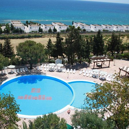 Hotel Villaggio Club Altalia Brancaleone Экстерьер фото