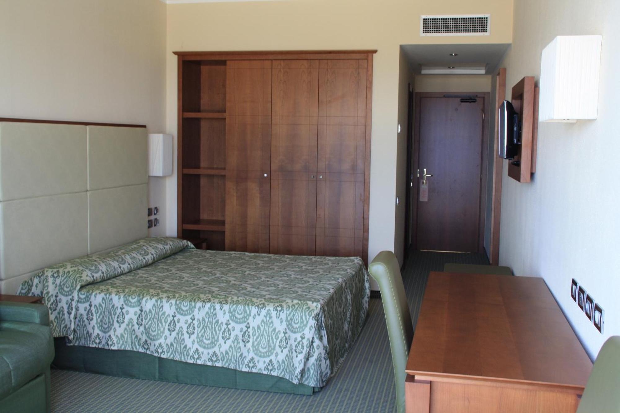 Hotel Villaggio Club Altalia Brancaleone Экстерьер фото