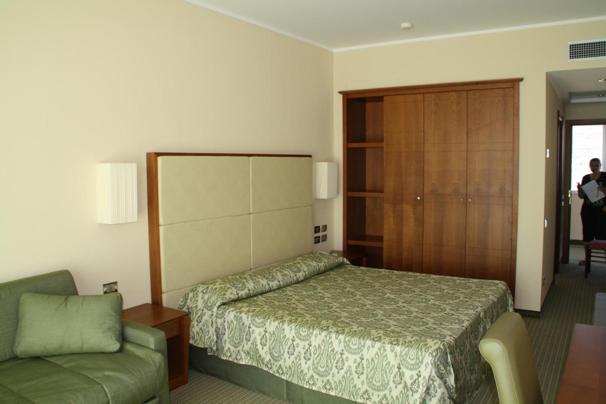 Hotel Villaggio Club Altalia Brancaleone Экстерьер фото